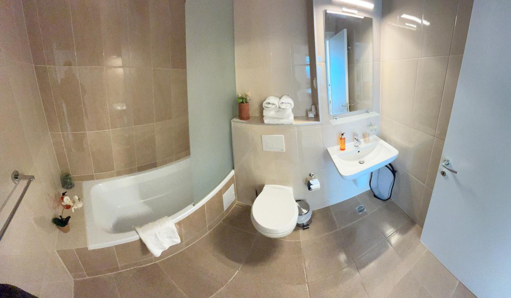 Foresthouse 2 ทิมิชัวรา ภายนอก รูปภาพ